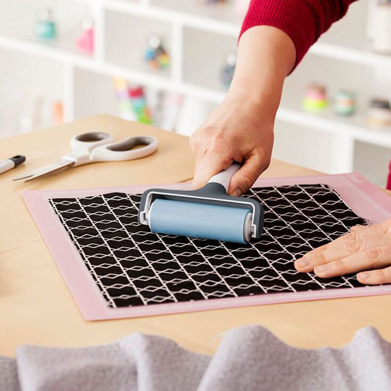 Cricut - Rouleau Applicateur + Pince Tire-Fils